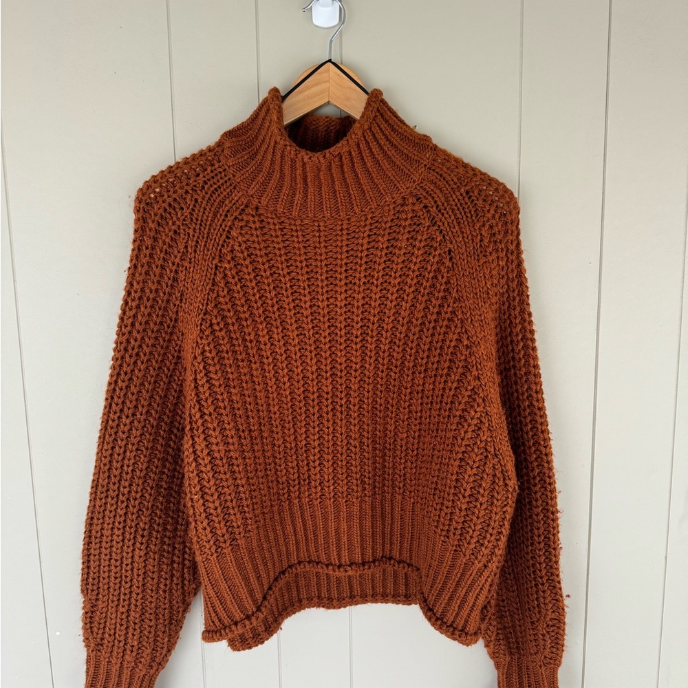 H&M Chunky Cowl Neck Sweater in Rust Brown